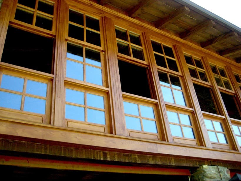 Trabajos de carpintería en Monforte